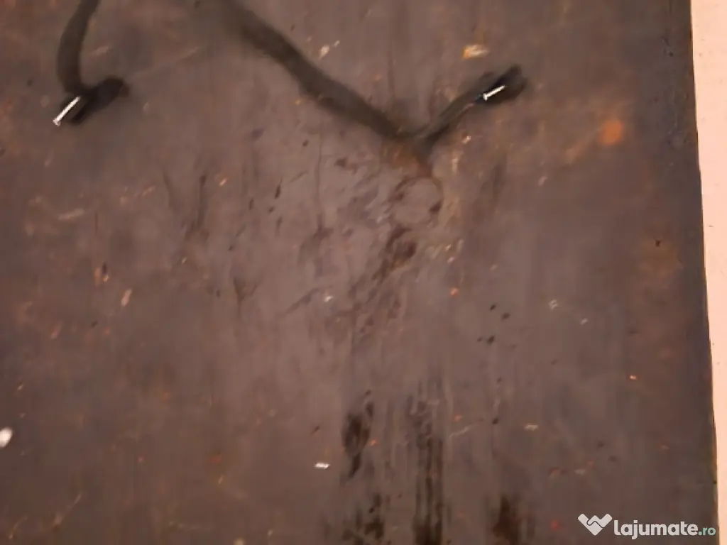 Icoana veche pictata pe lemn 