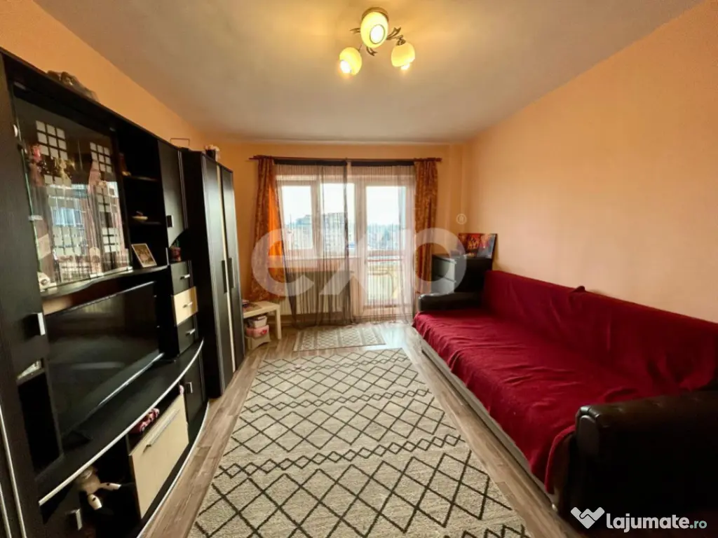 Apartament 3 camere de vanzare – Calea Bucuresti, Brasov - 