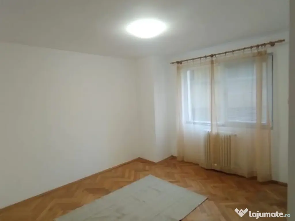 Apartament 2 camere nemobilat, zona Mihail Kogalniceanu-I... 