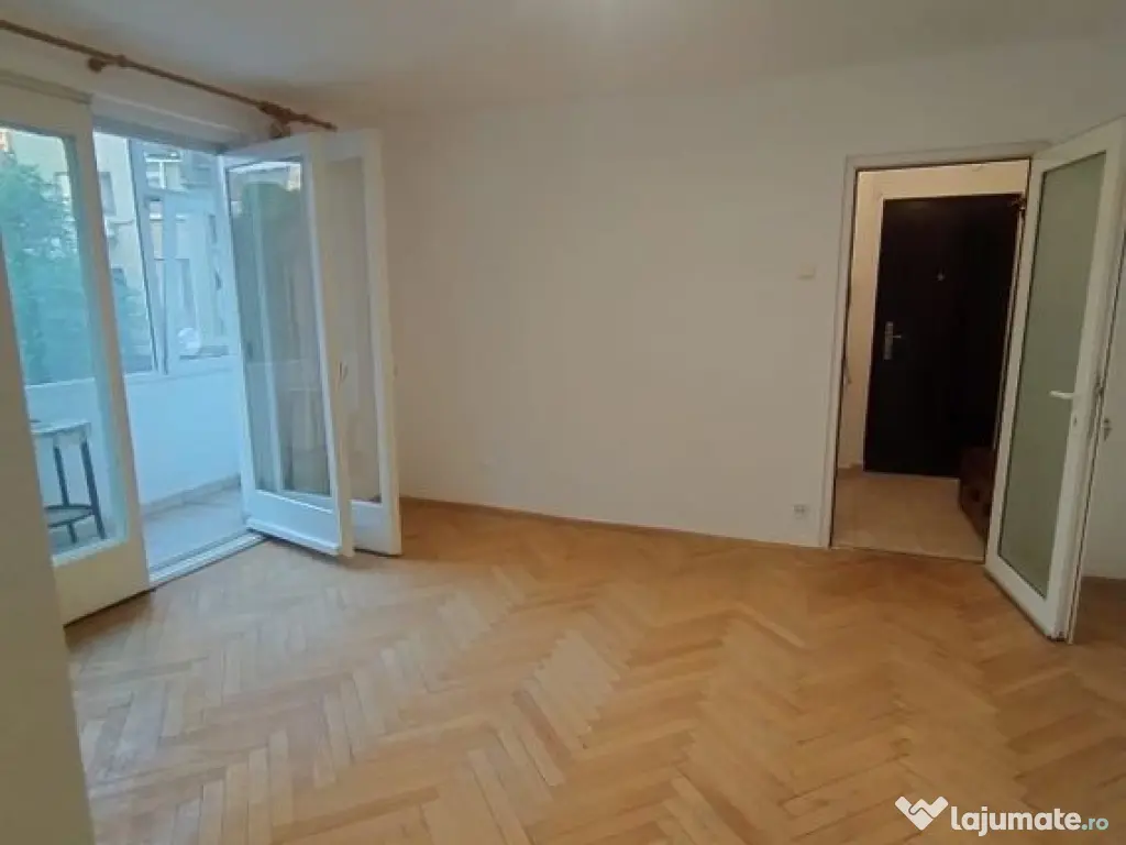 Apartament 2 camere nemobilat, zona Mihail Kogalniceanu-I... 