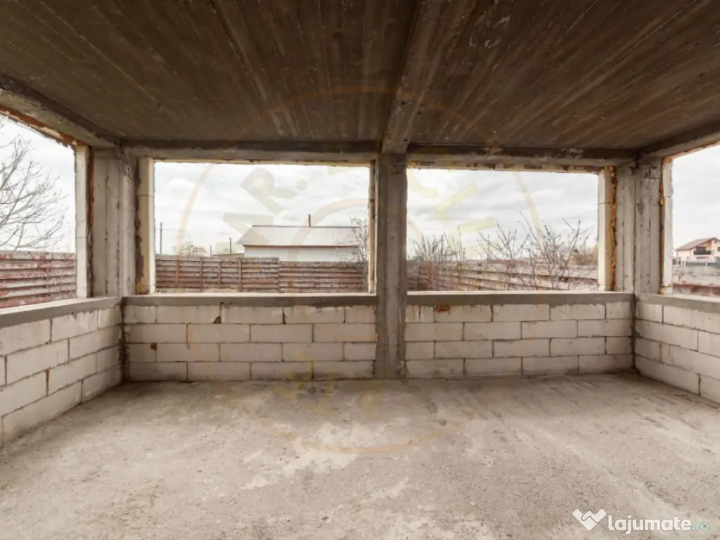 Casa Pitesti Bradu-3camere,sauna proprie,terase spatioase 