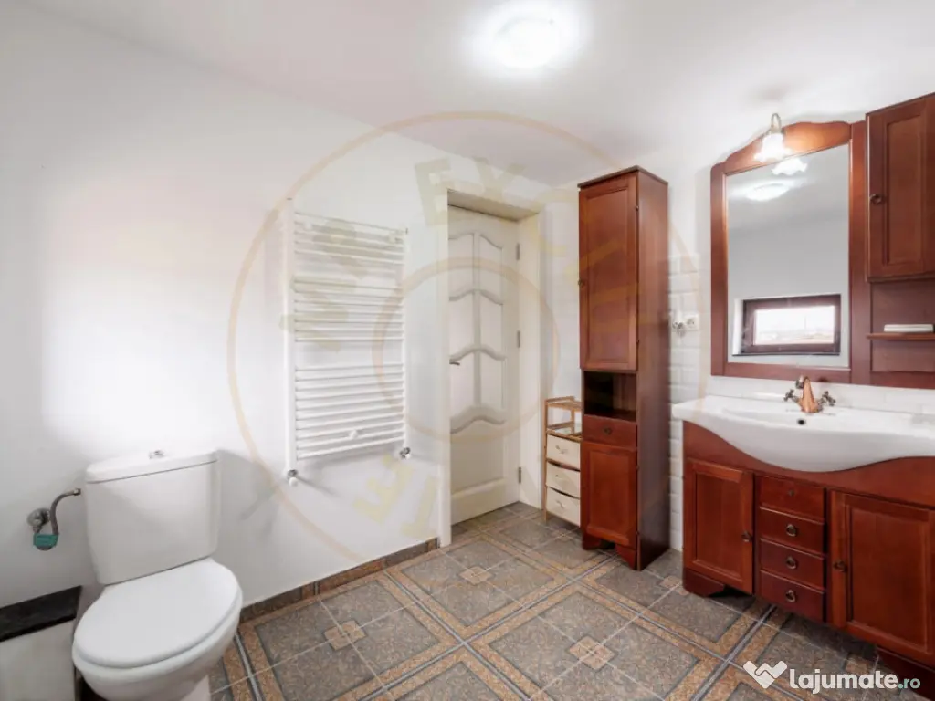 Casa Pitesti Bradu-3camere,sauna proprie,terase spatioase 