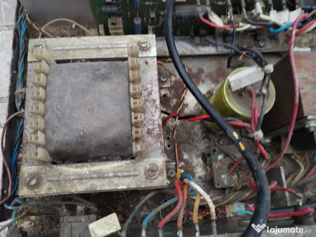 Amplificator AM 5120r piese 