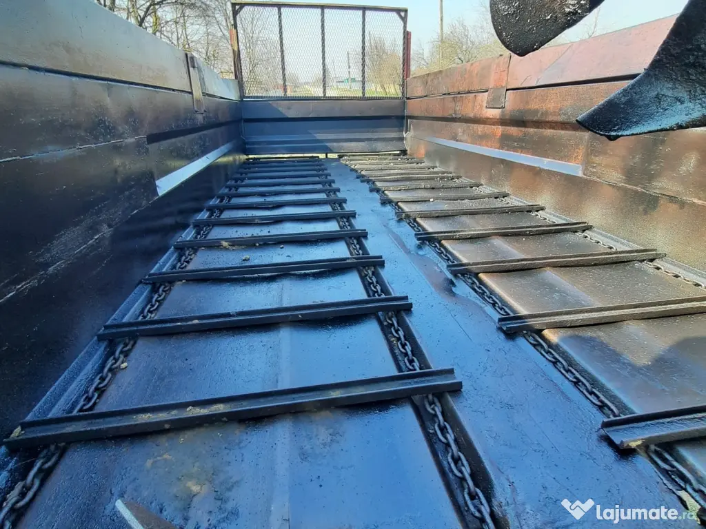 Remorca imprastiat gunoi 6,5 t 