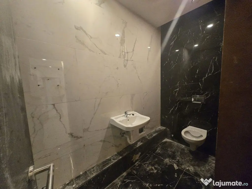 Spatiu comercial 44mp Dristor McDonald's Metrou Stradal C... 