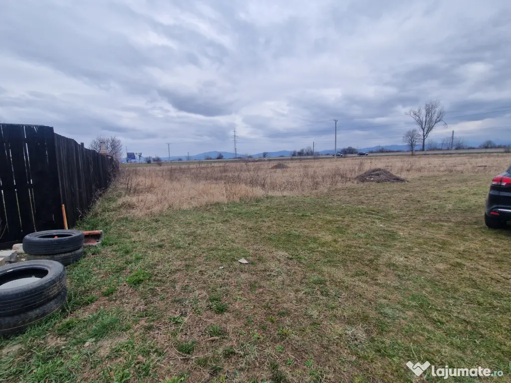 Teren intravilan 1000mp 