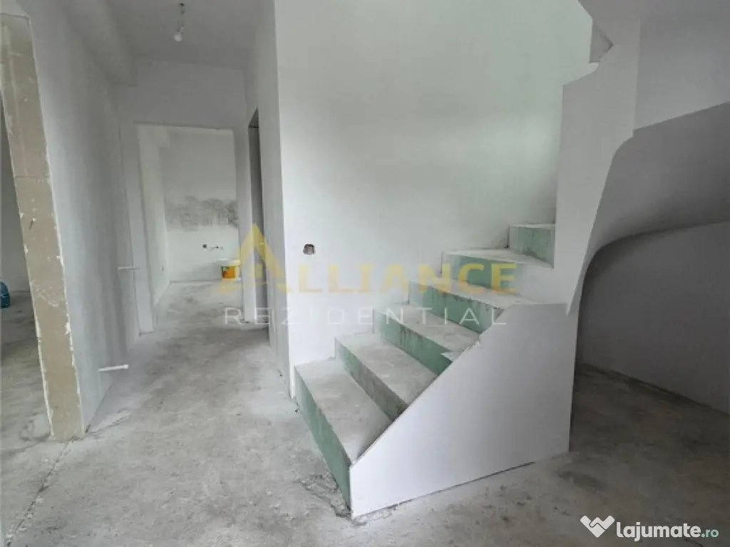 Vila P 1 cu 4 camere - 2 bai { Popesti Leordeni }