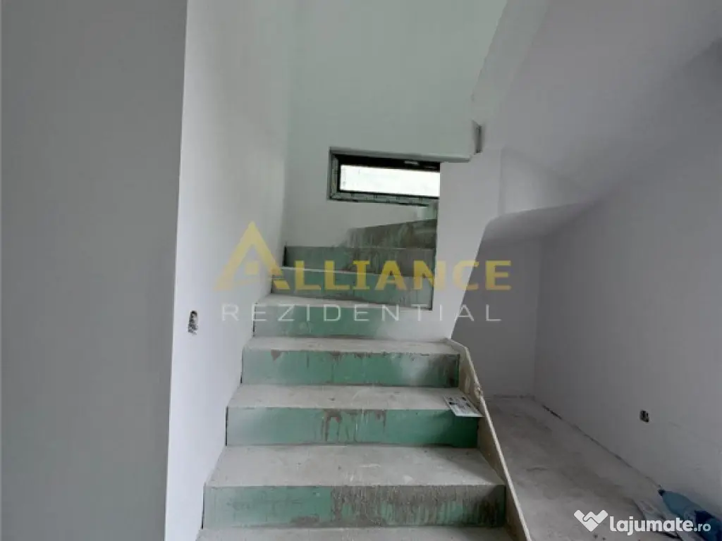 Vila P 1 cu 4 camere - 2 bai { Popesti Leordeni }