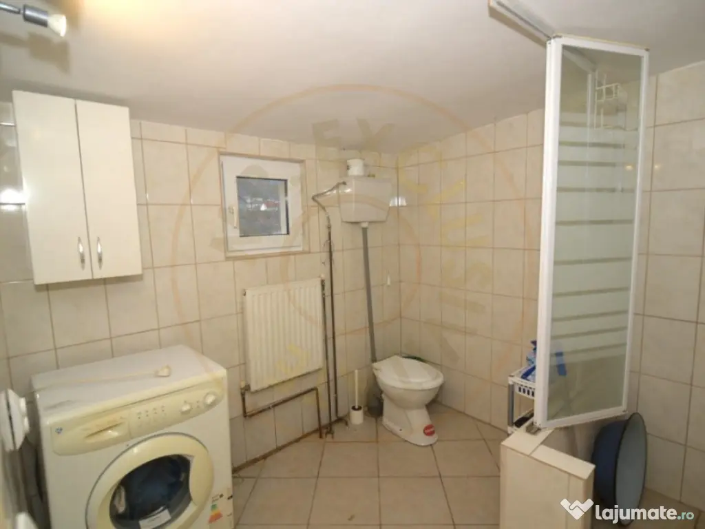 Casa+teren 742mp in Stefanesti, Arges.