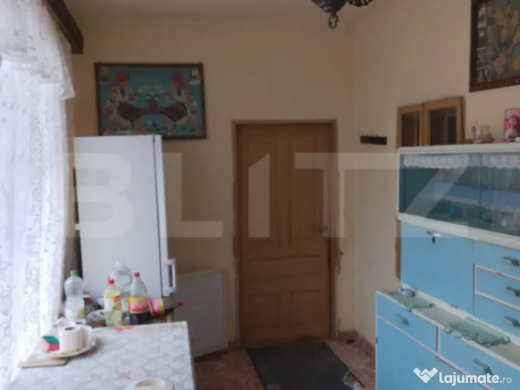 Casa batraneasca 101 mp, teren 6.940 mp in comuna Celaru