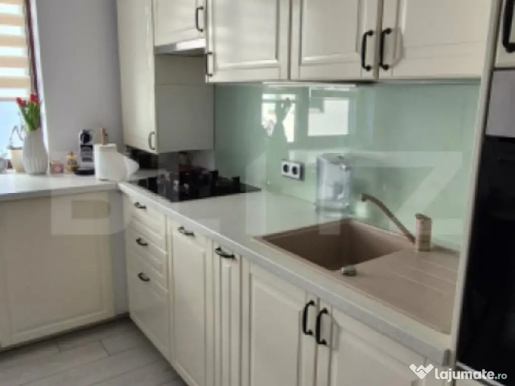 Apartament cu 3 camere, premium, 78 mp + 2 balcoane, în Bun 