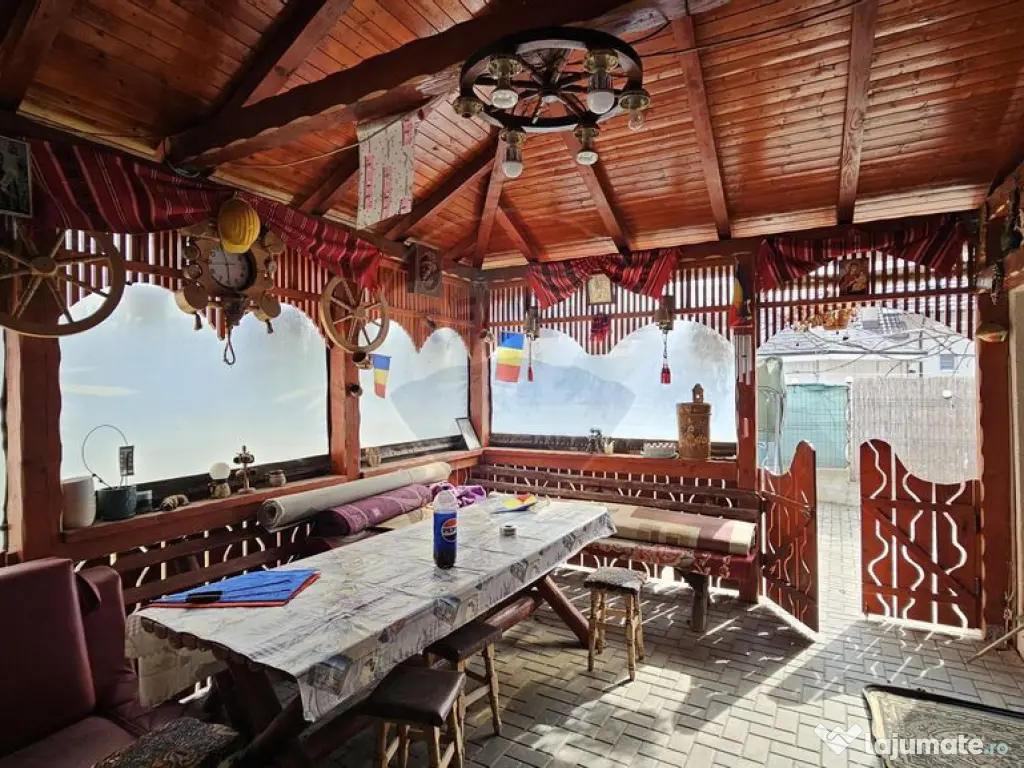 Casă / Vilă cu 6 camere, Sfantu Ilie, Suceava 