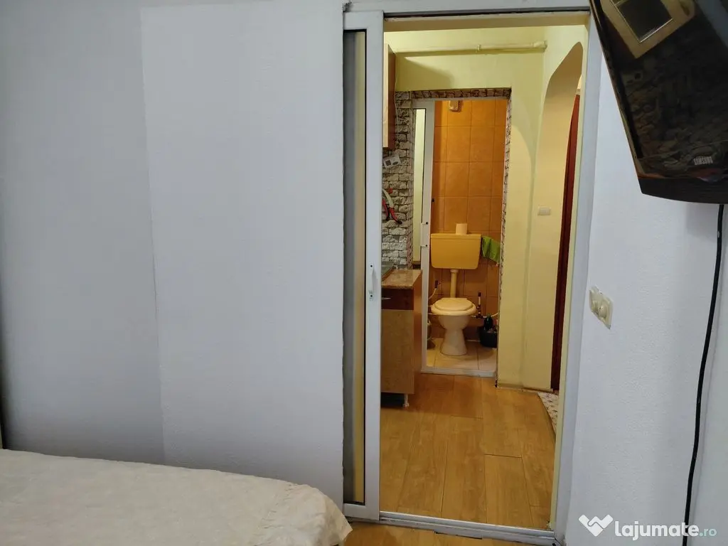 Apartament 2 camere, Micro 19,et 1,mobilat si utilat 