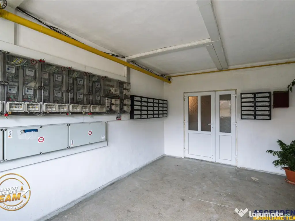 FILM!Apartament spatios, 2 camere, decomandat, Sfantu Gheorg 