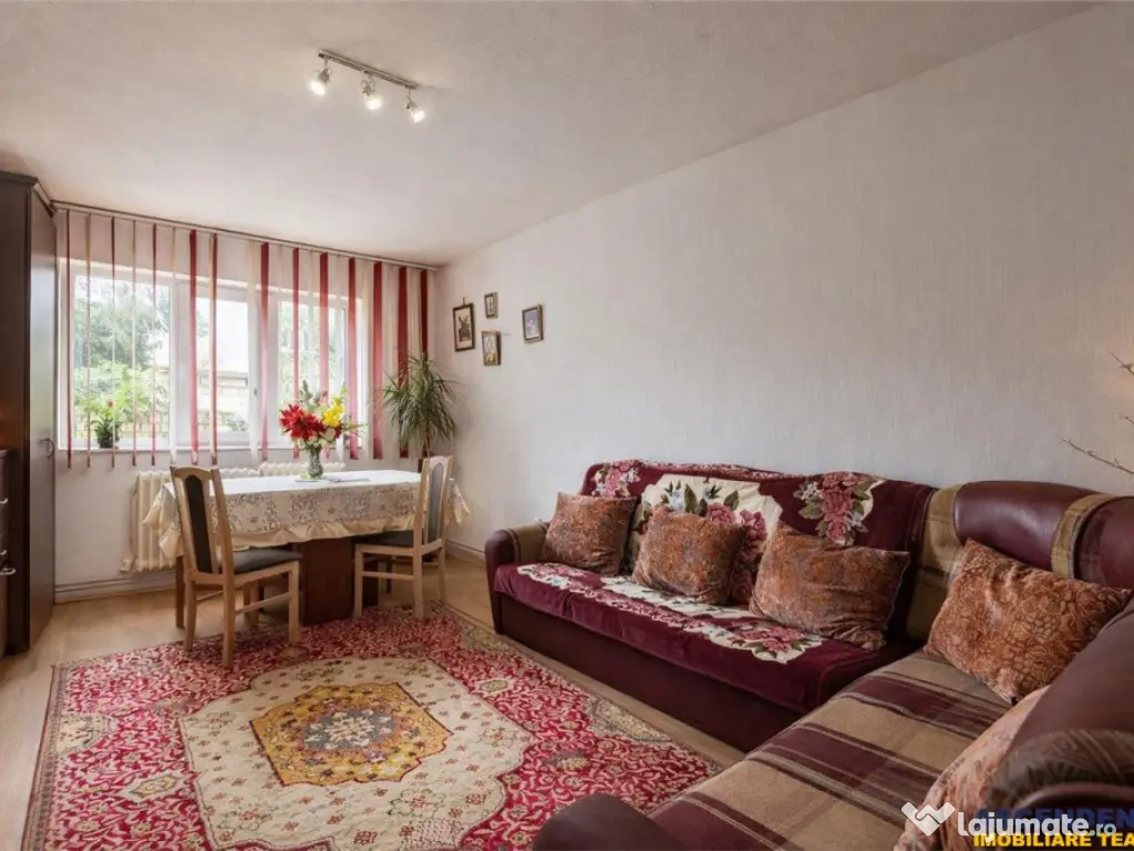 FILM!Apartament spatios, 2 camere, decomandat, Sfantu Gheorg 