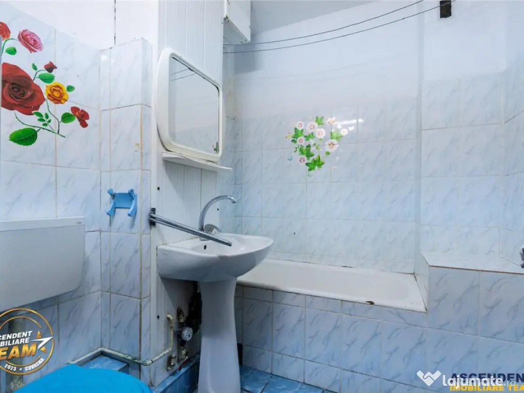 FILM!Apartament spatios, 2 camere, decomandat, Sfantu Gheorg 