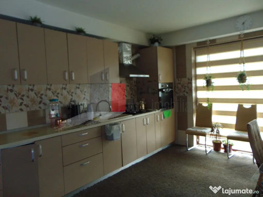 Vilă Premium 7 Camere – Finalizată 2023 | 274 mp Util... 