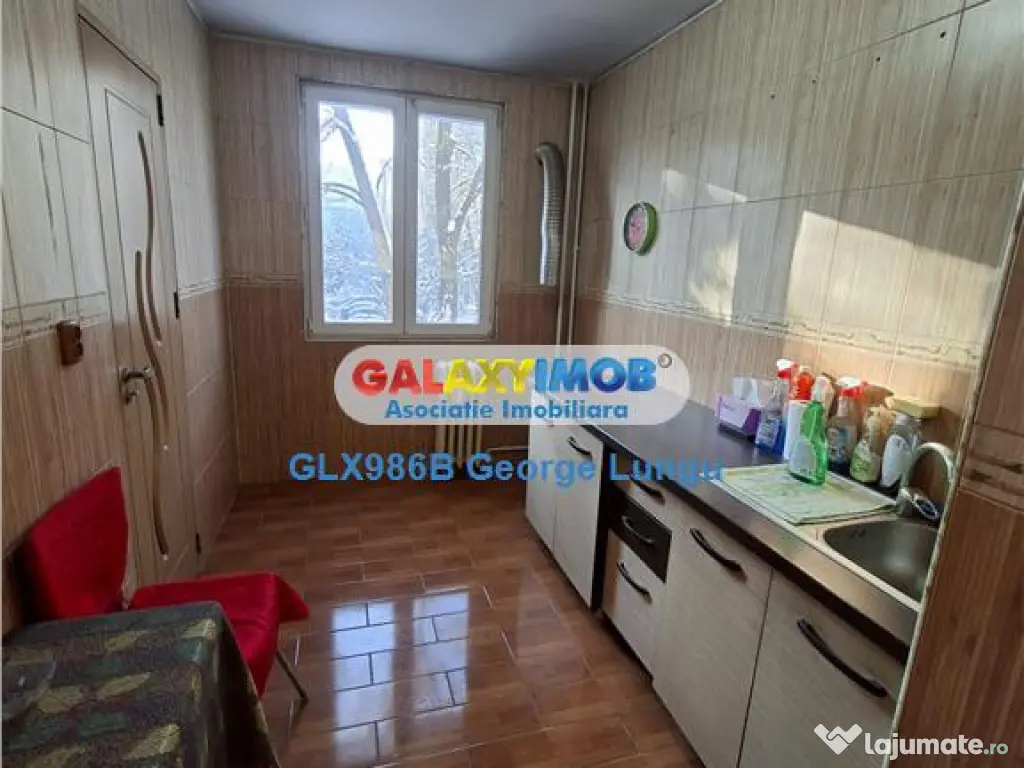 Apartament 3 camere decomandat Drumul Taberei Valea Ialomite 