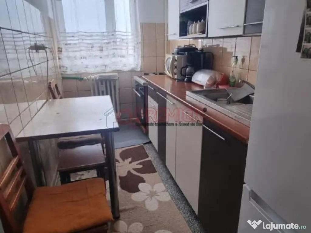 67.000 Euro - 2 camere - 49 mp - Turnu Magurele 15 - 15 min