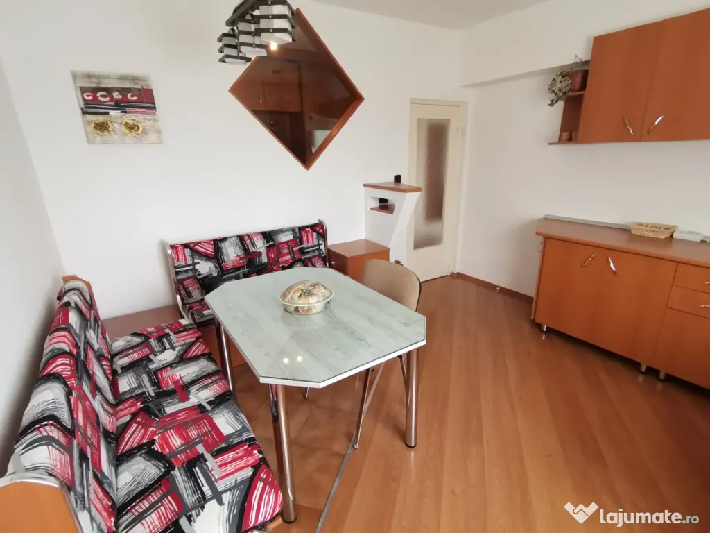 Proprietar - vand apartament 4 camere ultracentral Str. Uzinei - Gara Sibiu