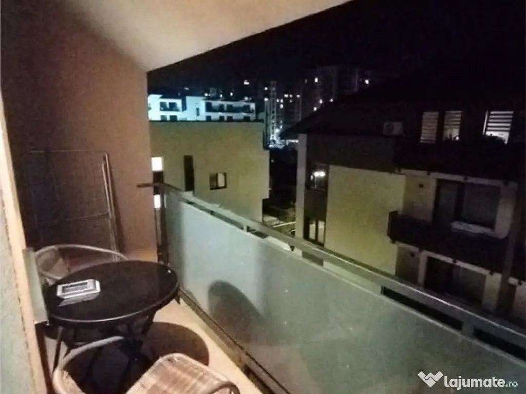 Apartament 3 camere decomandat, Parcare inclusa, Zona Tracto 