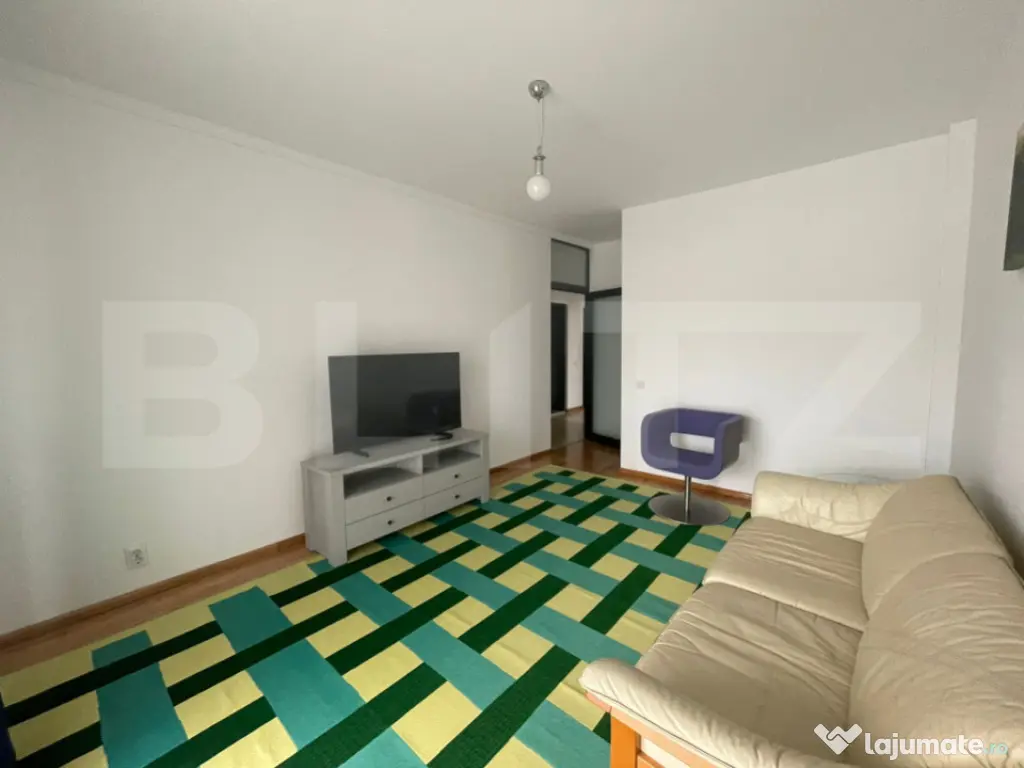 Apartament 2 camere, 52mp, terasa, garaj, zona Vivo 