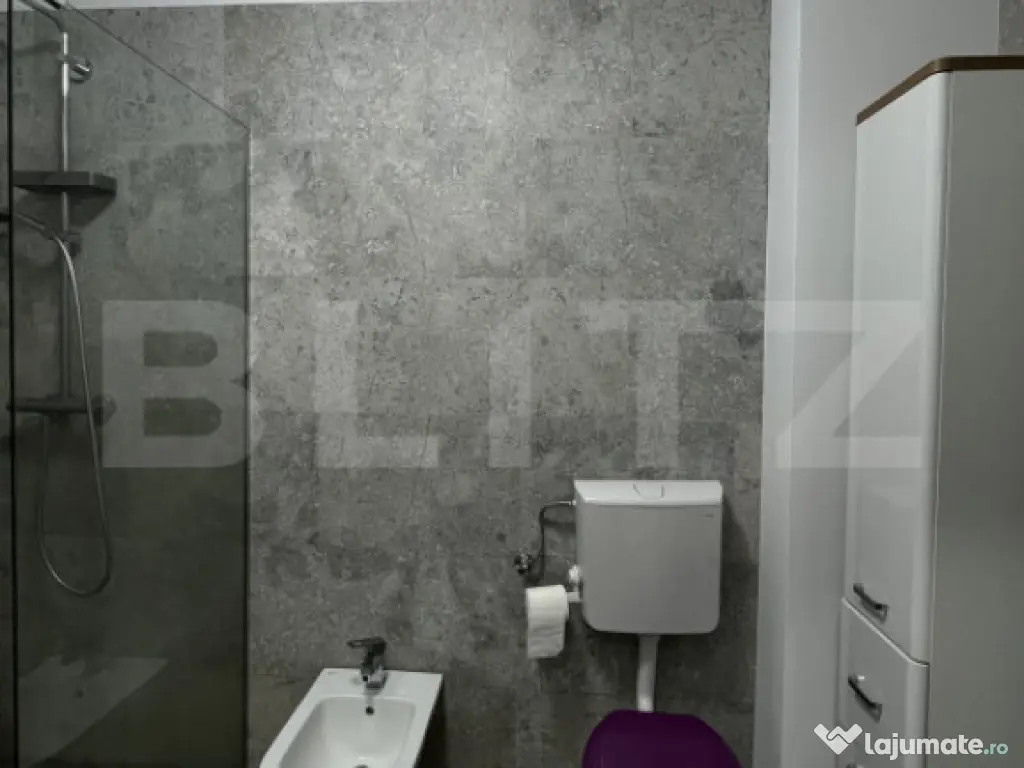 Apartament 2 camere, 52mp, terasa, garaj, zona Vivo 