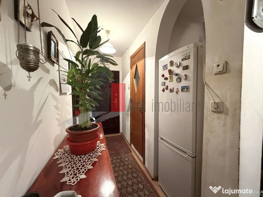 Apartament 2 camere Prelungirea Ghencea/Valea Oltului 