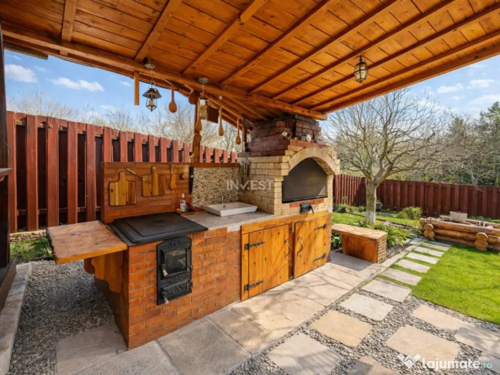 Vilă cu 7 camere și 825 mp teren în cartierul Bucium-Iasi
