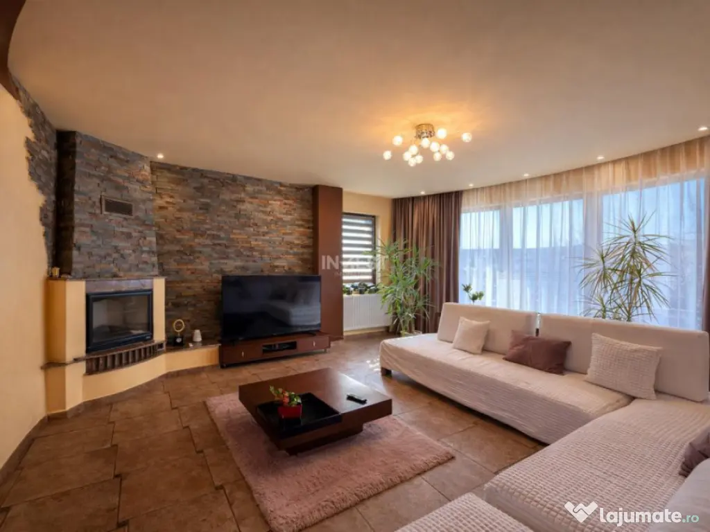 Vilă cu 7 camere și 825 mp teren în cartierul Bucium-Iasi 