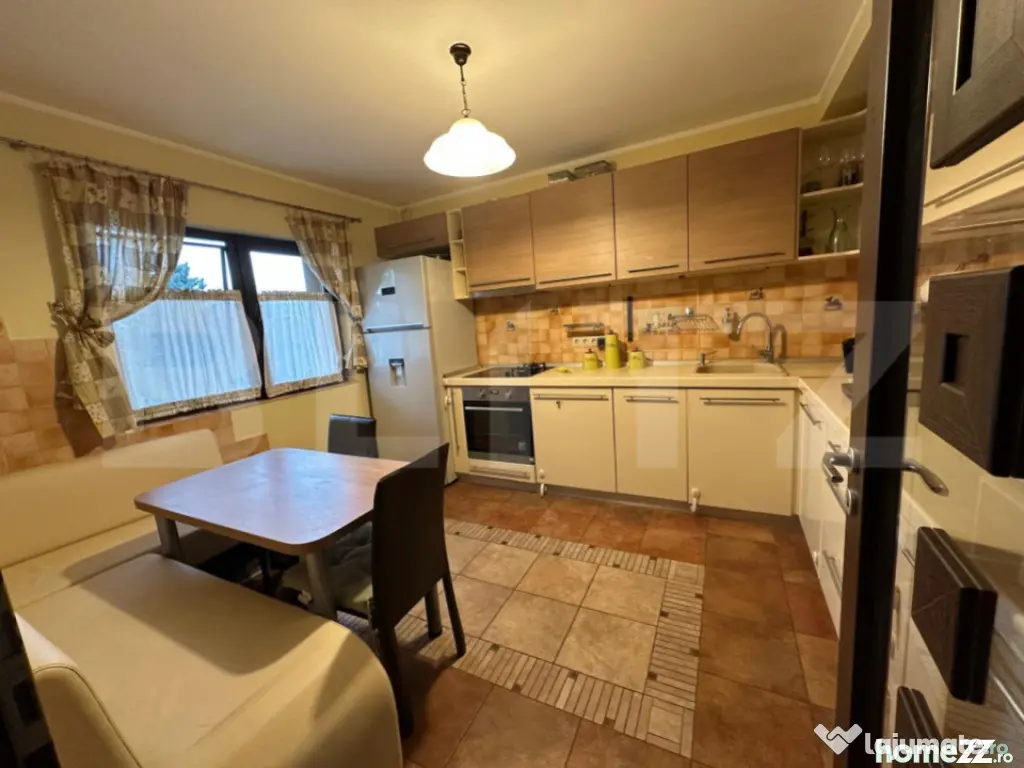 Casa individuala, 140mp, curte 400mp, zona Giroc 