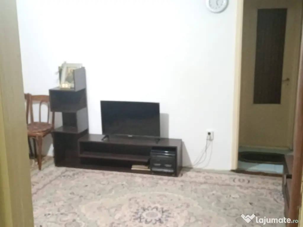 Vând apartament 2 camere 