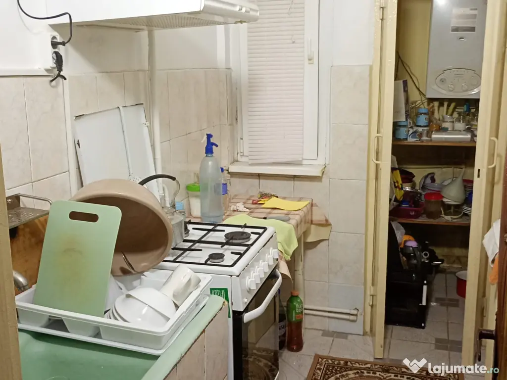 Vând apartament 2 camere 