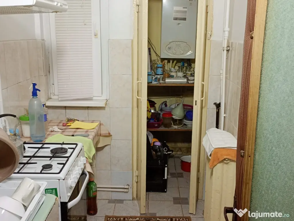 Vând apartament 2 camere 