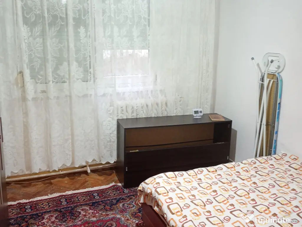 Vând apartament 2 camere 