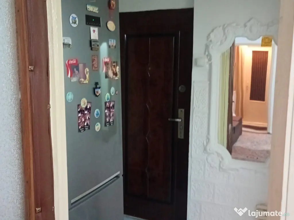 Vând apartament 2 camere 