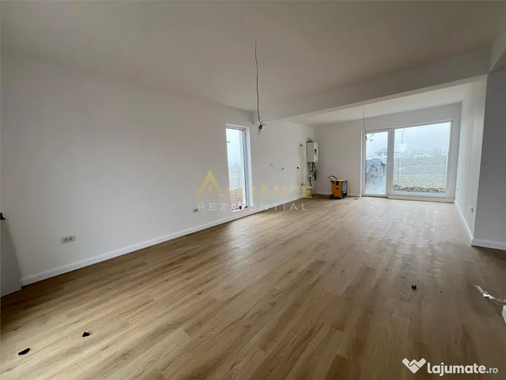 Vila individuala - 4 camere - 3 bai - 200 m de bulevardul pr