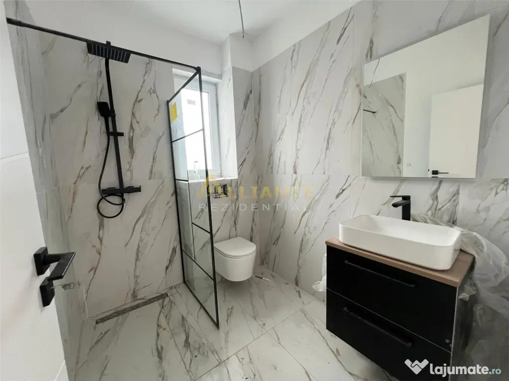 Vila individuala - 4 camere - 3 bai - 200 m de bulevardul pr