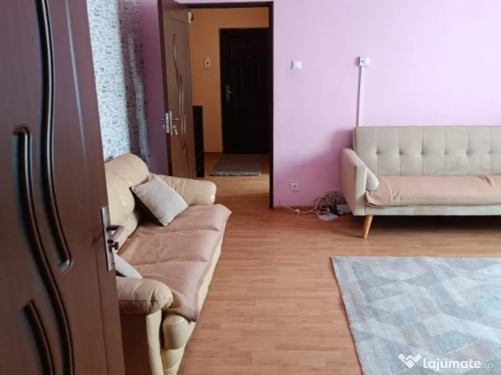 Apartament 2 camere et 1 Central 