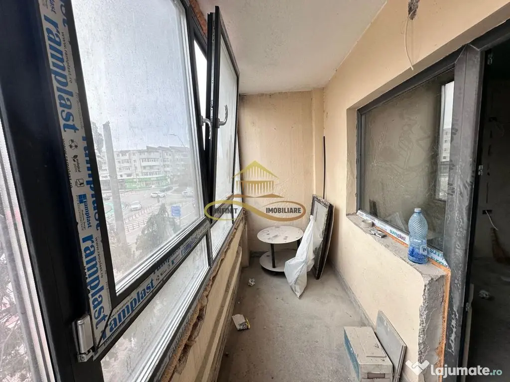 De vanzare apartament 2 camere Mioritei Bacau 