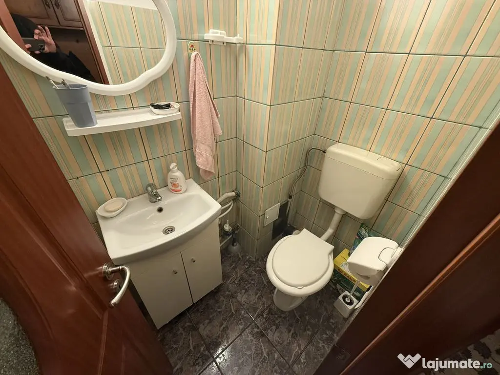 Apartament 3 camere zona Dacia 