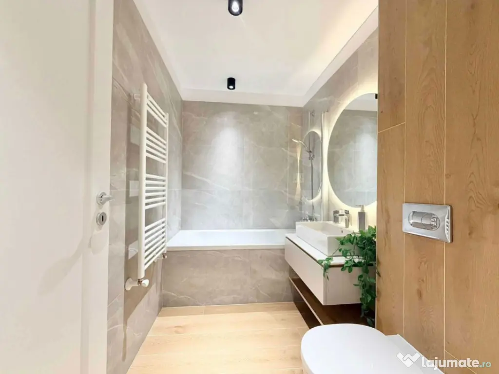 Apartament de 3 camere Urban Plaza 