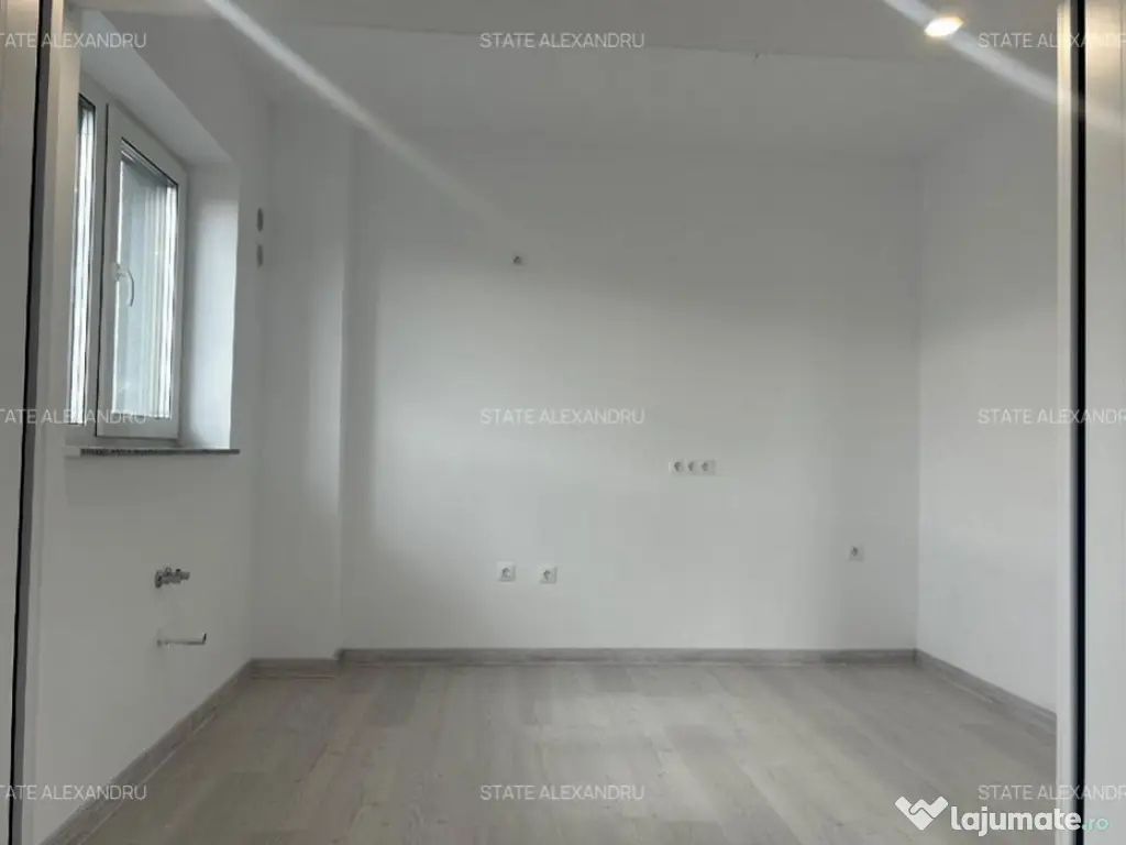 Apartament 2 camere, decomandat - zona Avantgarden 