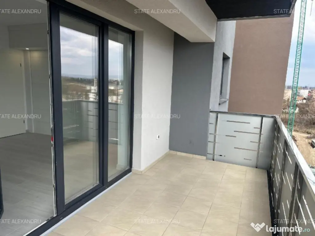 Apartament 2 camere, decomandat - zona Avantgarden 