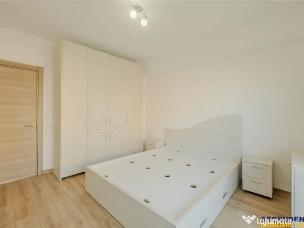 Apartament 2 camere,tip penthouse,mobilat, utilat,2 terase,1 