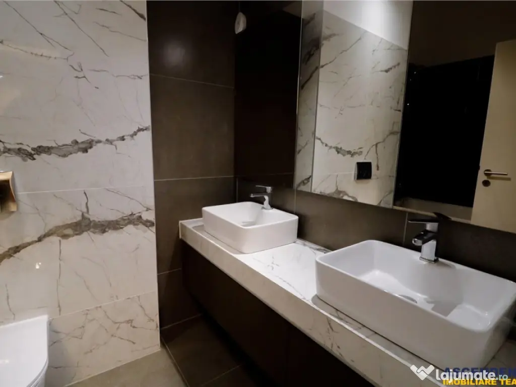 Penthouse Qualis Tractorul Brasov,terasa panoramica,3 balcoa 