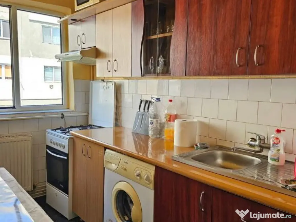 Apartament 2 camere. Plopeni. Zona Centrala 