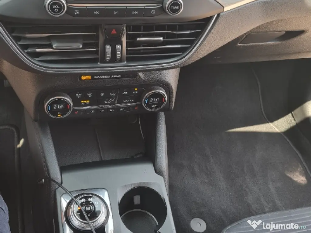 Vând - Ford Focus Mk4 Titanium- 2019 