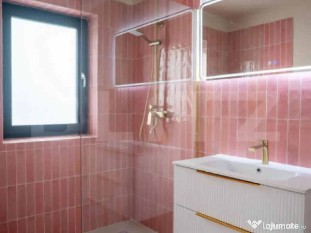 Casă P+1, 3 dormitoare, 363 mp teren, zona Ford 