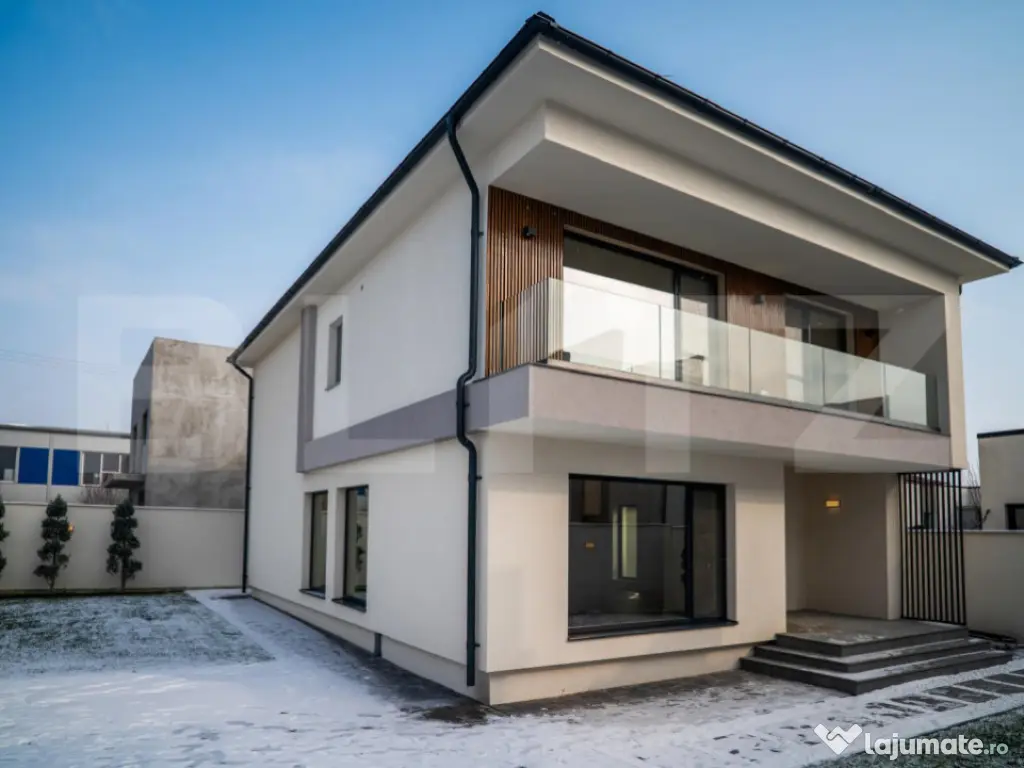 Casă P+1, 3 dormitoare, 363 mp teren, zona Ford 